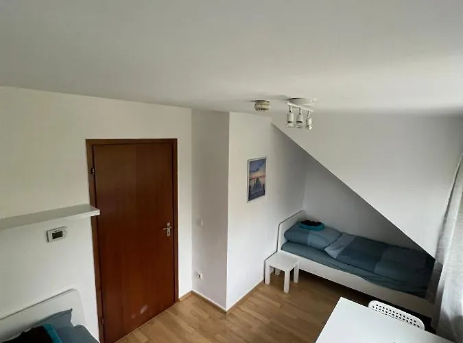 Zentral Gelegene Apartments Am Schillerplatz
