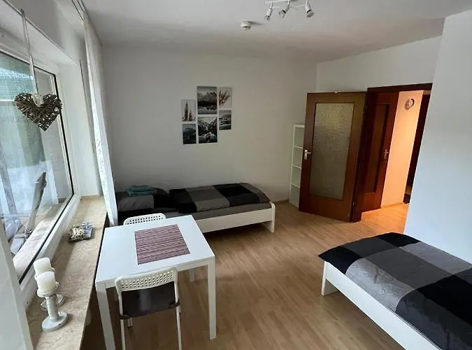 Zentral Gelegene Apartments Am Schillerplatz
