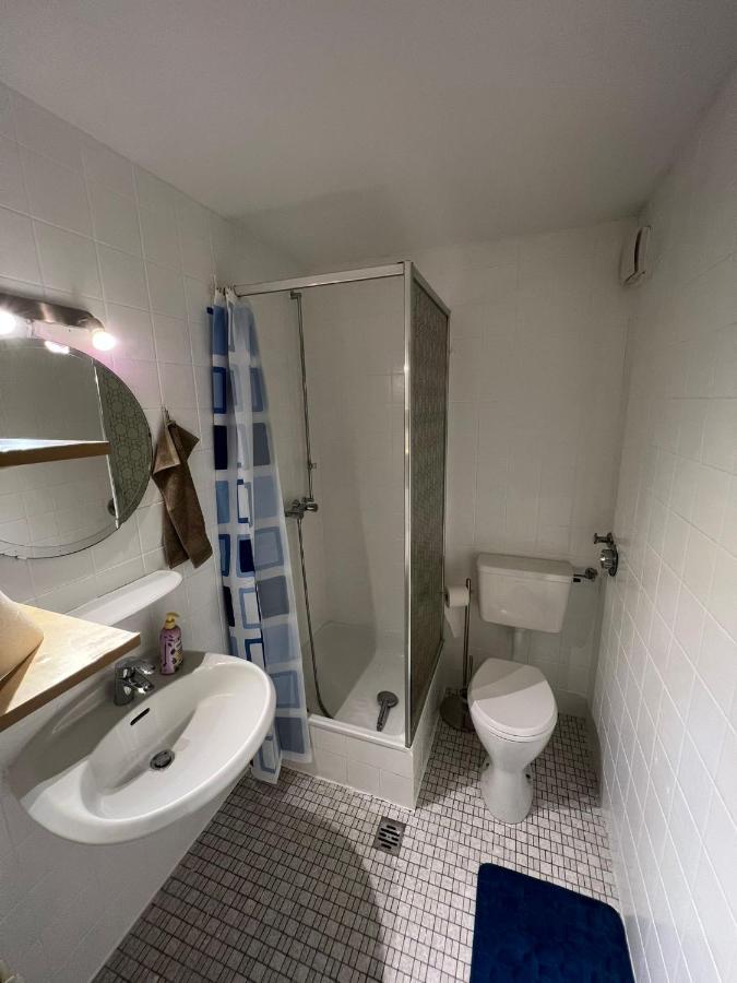 Zentral Gelegene Am Schillerplatz Apartment Mönchengladbach